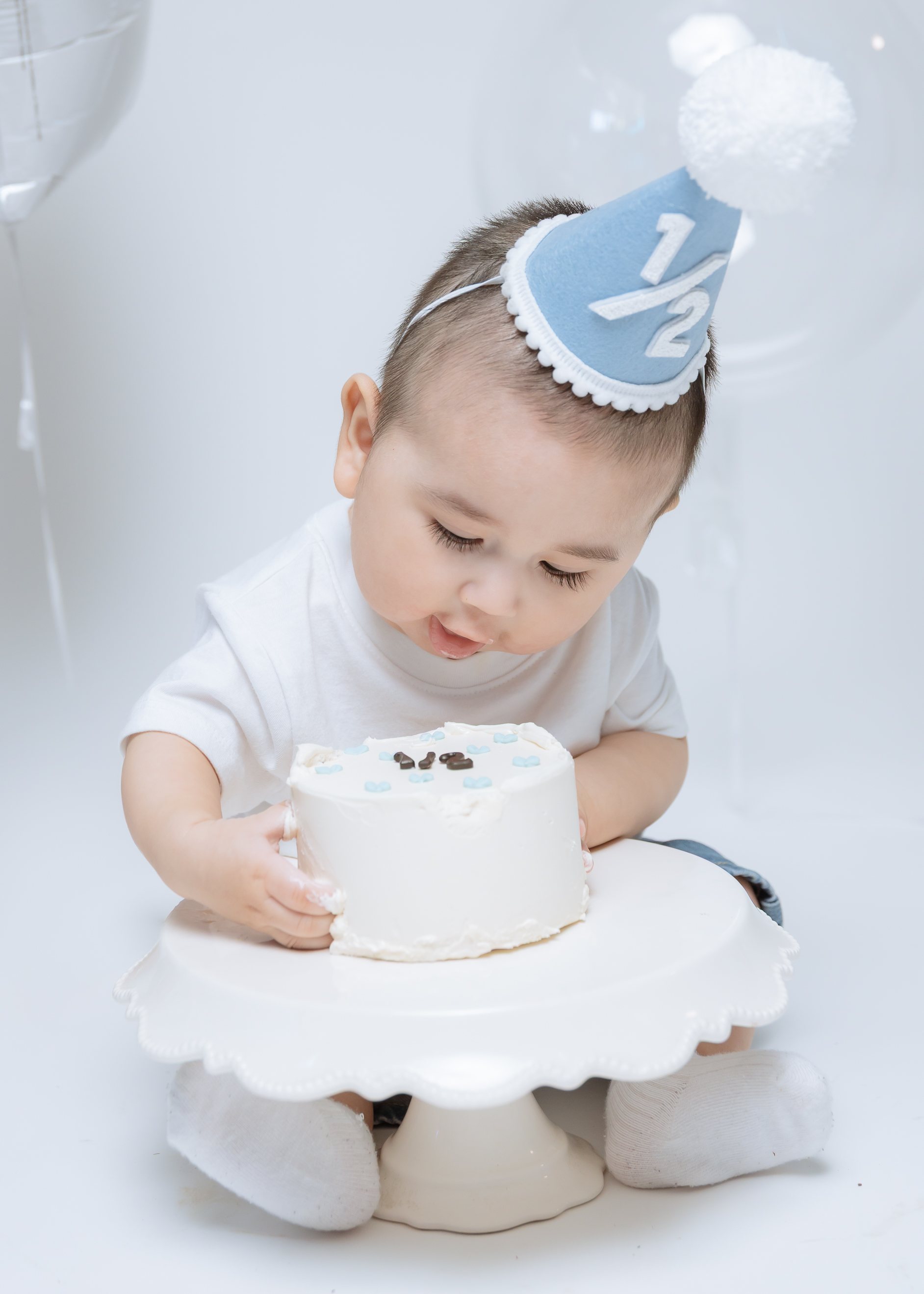 Sammy birthday portrait by Pak Studios in Arizona birthday portrait session