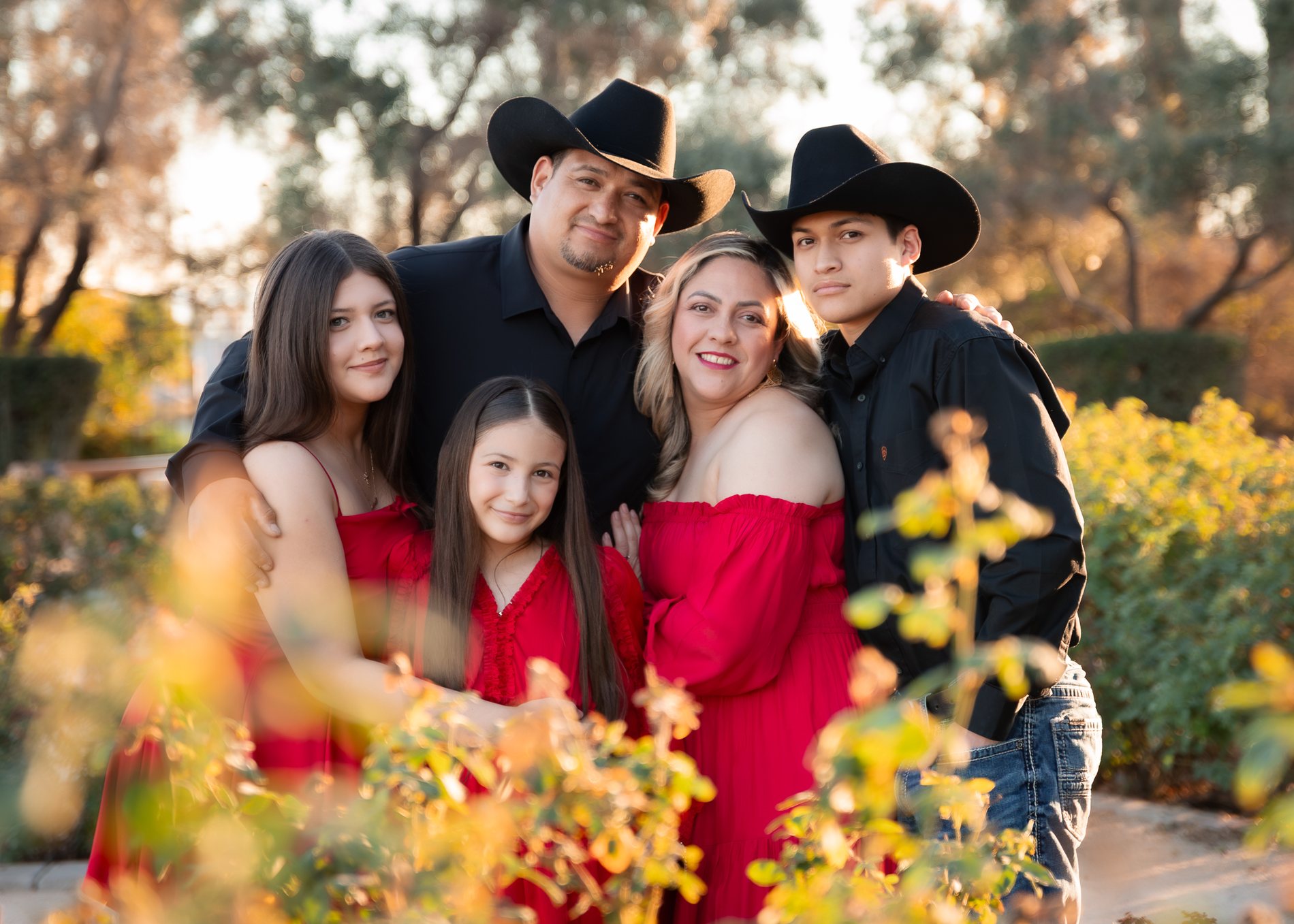 Liliana family portrait by Pak Studios in Arizona family portrait session