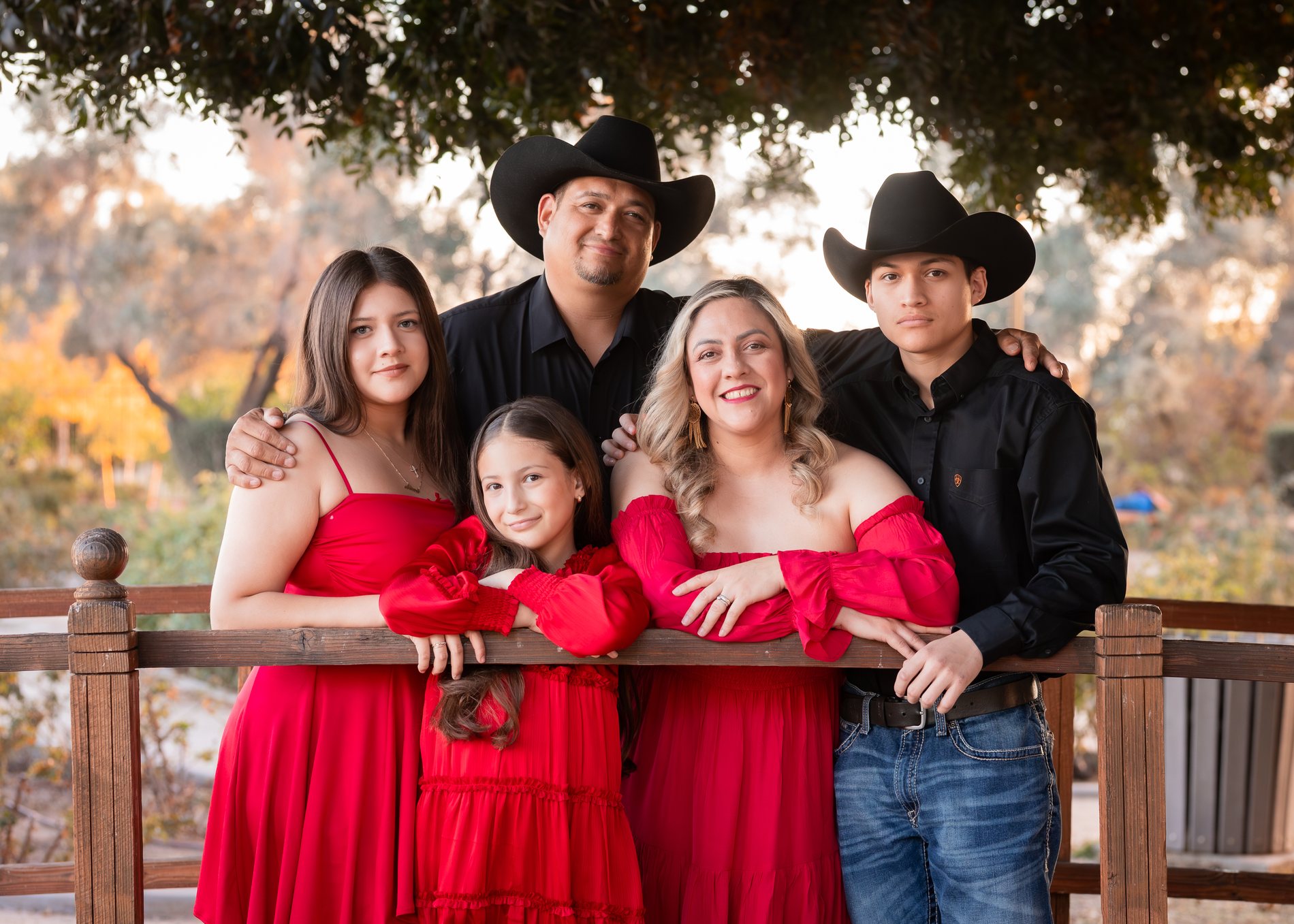 Liliana family portrait by Pak Studios in Arizona family portrait session