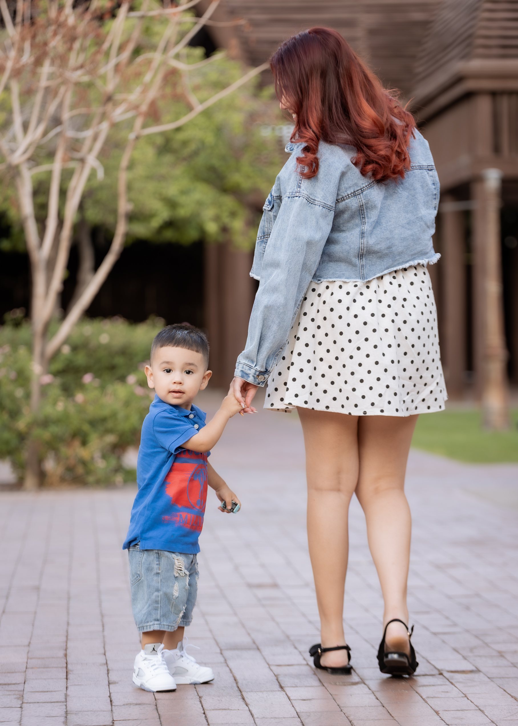 Nevaeh family portrait by Pak Studios in Arizona family portrait session