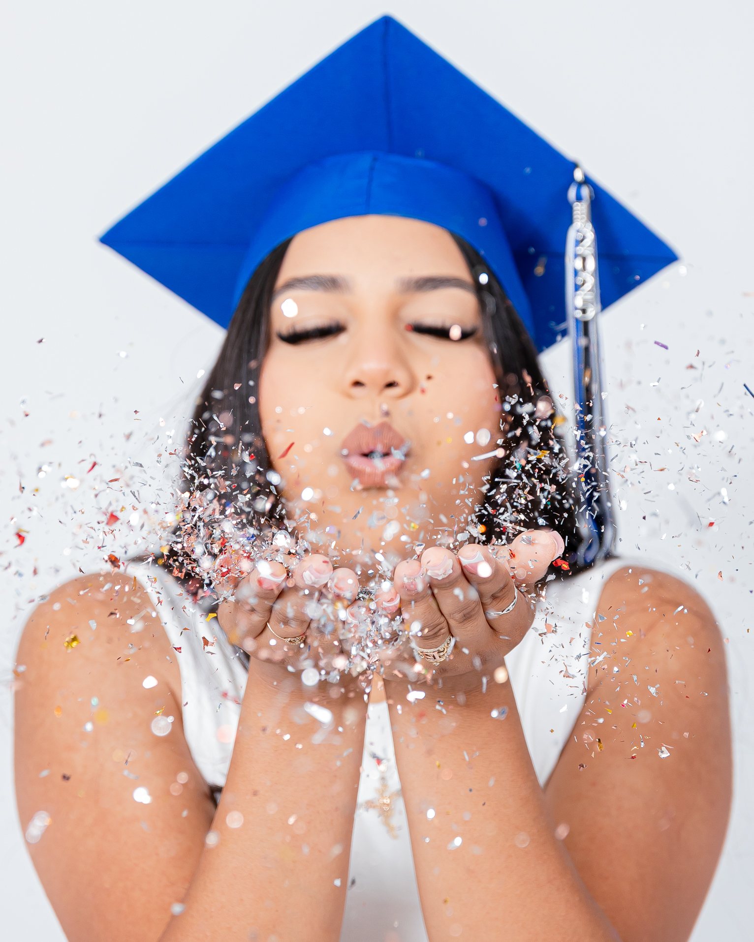 Gennesis graduation portrait by Pak Studios in Arizona graduation portrait session