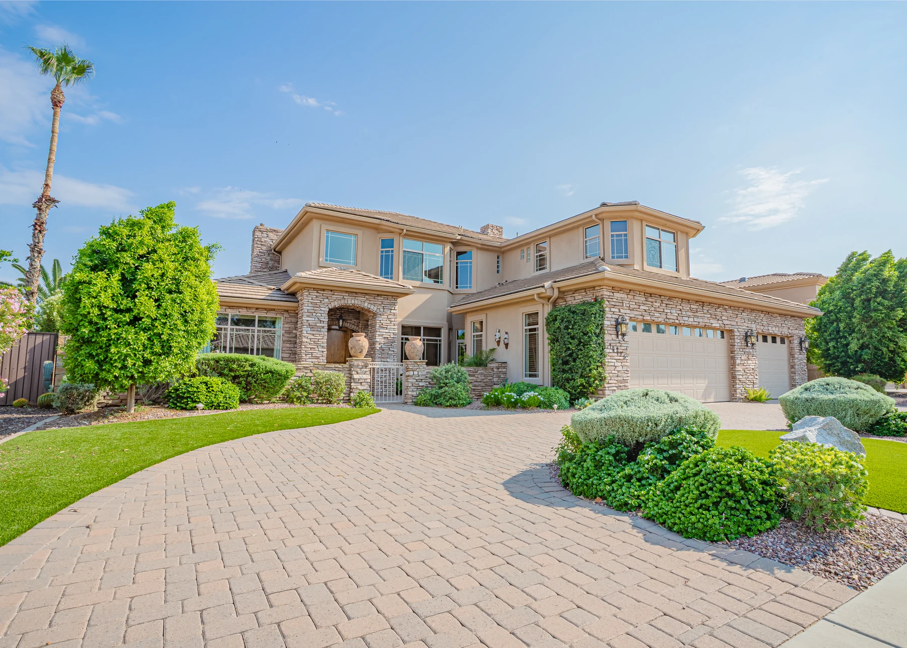 Phoenix residential property exterior photography
